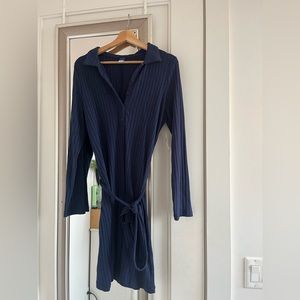 Long sleeve Blue work dress with tie